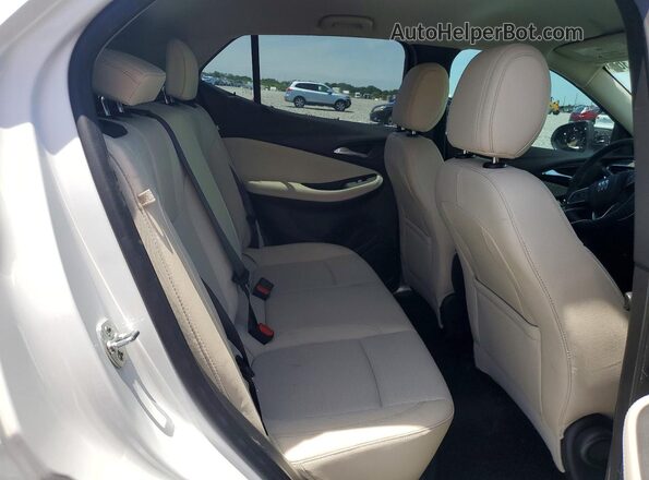 KL4AMBS25RB098022 2024 BUICK ENCORE White Vista de los asientos traseros