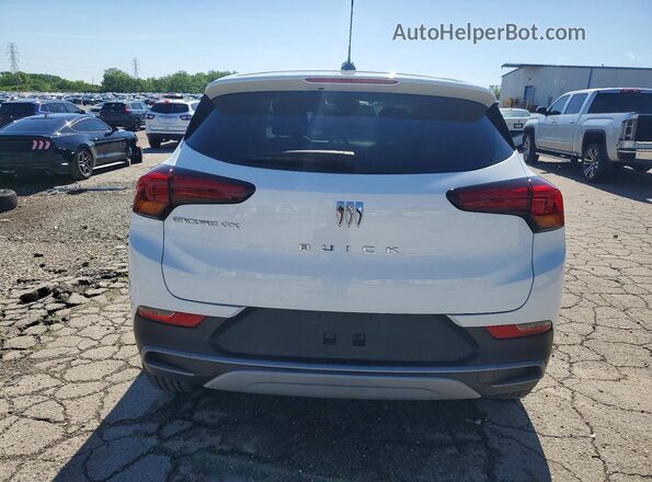 KL4AMBS26RB007369 2024 BUICK ENCORE White Вид ззаду