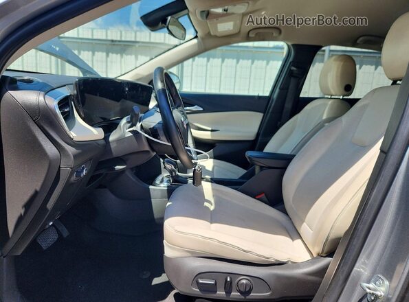 KL4AMBS28RB004537 2024 BUICK ENCORE Silver Front interior view