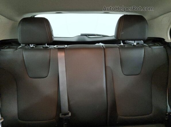 KL4AMBSL2SB143528 2025 BUICK ENCORE White Vista de los asientos traseros