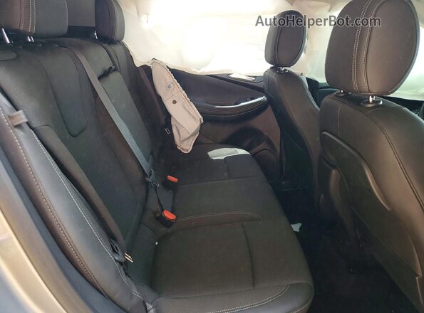 KL4AMBSL2TB048601 2026 BUICK ENCORE Silver Widok wnętrza z tyłu
