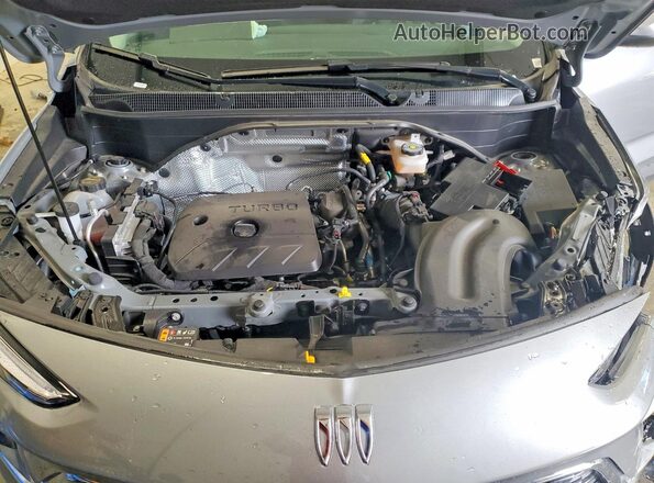 KL4AMBSL2TB098799 2026 BUICK ENCORE Silver Вид задньої частини салону