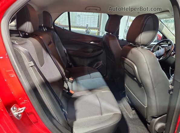 KL4AMBSL4TB055372 2026 BUICK ENCORE Red Widok tylnych siedzeń