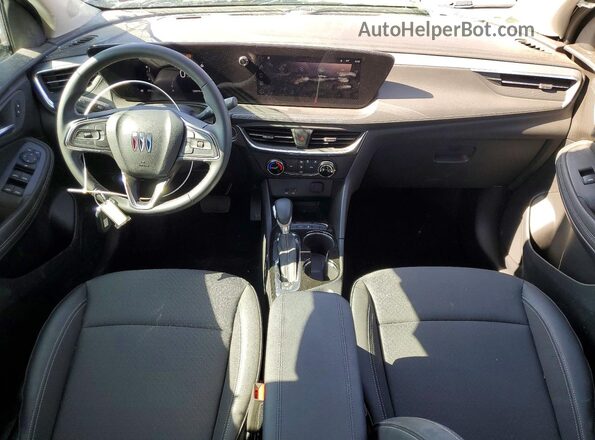 KL4AMBSL4TB124772 2026 BUICK ENCORE Черный Вид панели приборов