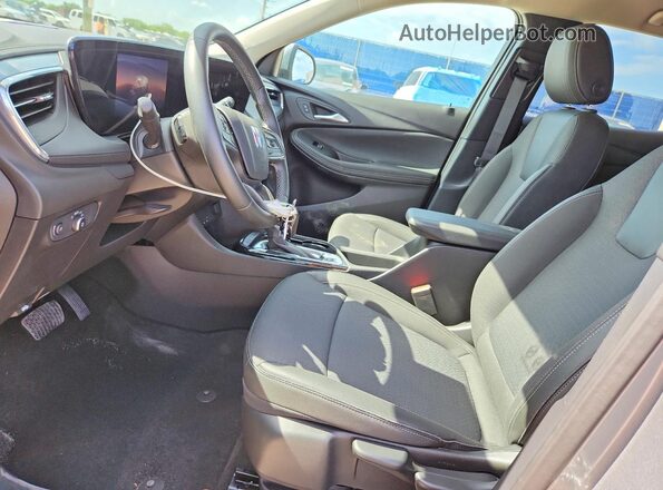 KL4AMBSL6TB107794 2026 BUICK ENCORE Gray Widok wnętrza z przodu