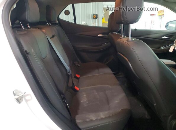 KL4AMCSL5RB034402 2024 BUICK ENCORE White Vista de los asientos traseros