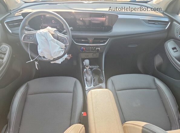 KL4AMCSL8TB127017 2026 BUICK ENCORE Белый Вид панели приборов