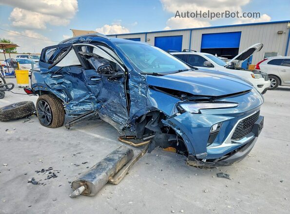 KL4AMDSL0TB208583 2026 BUICK ENCORE Blue Delantero derecho