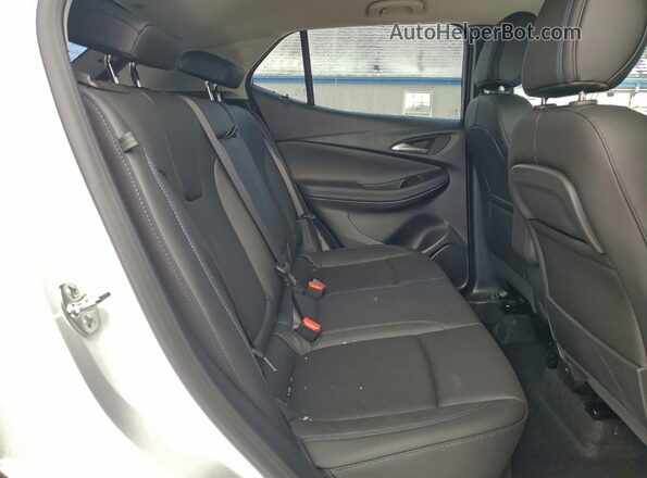 KL4AMDSL3TB026442 2026 BUICK ENCORE White Widok wnętrza z tyłu