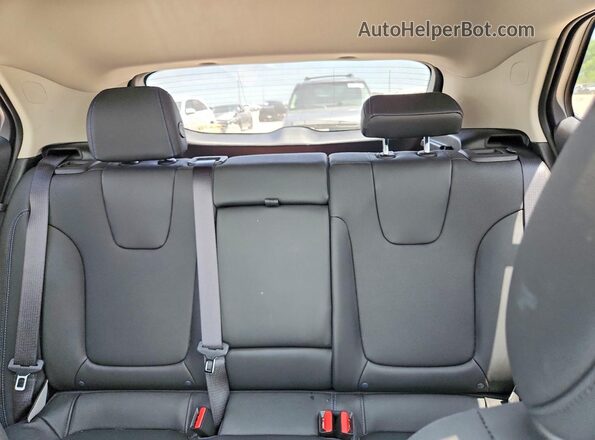 KL4AMDSL9TB036103 2026 BUICK ENCORE Black Vista de los asientos traseros