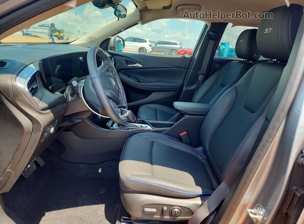 KL4AMESL0TB140761 2026 BUICK ENCORE Gray Widok wnętrza z przodu
