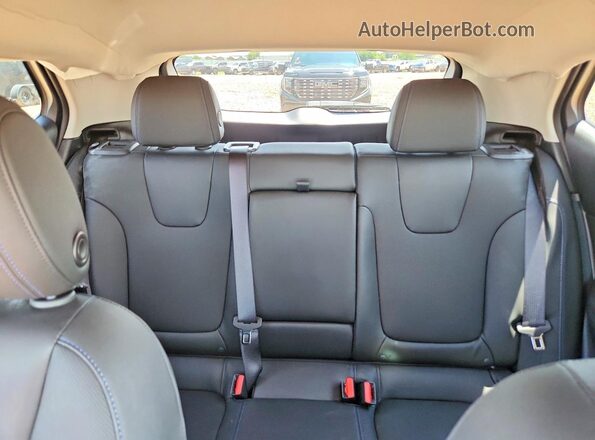 KL4AMESL0TB140761 2026 BUICK ENCORE Gray Widok tylnych siedzeń