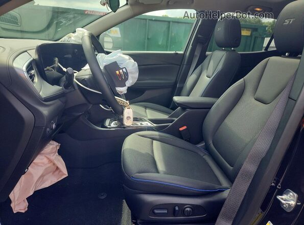 KL4AMESL5TB037058 2026 BUICK ENCORE Black Widok wnętrza z przodu
