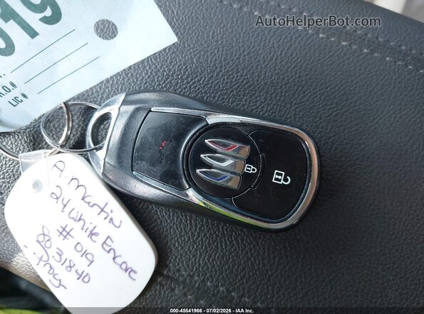 KL4AMESLXRB002993 2024 BUICK ENCORE White Widok deski rozdzielczej
