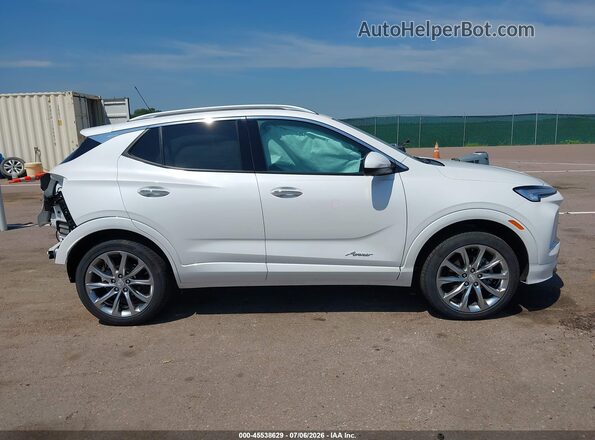 KL4AMGSL8SB015016 2025 BUICK ENCORE White Панорамний вид салону 360°
