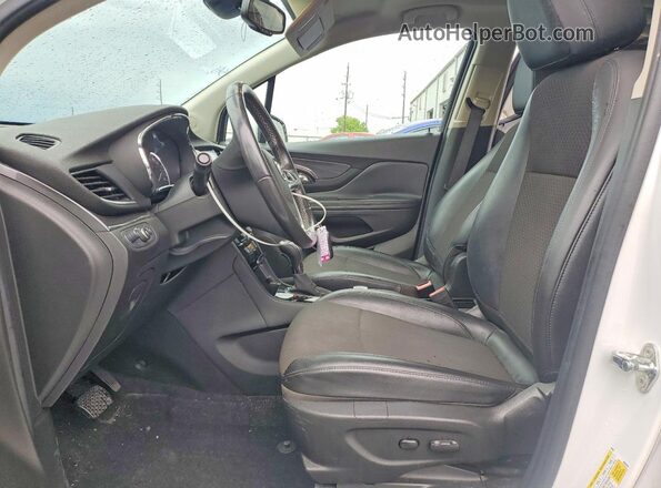 KL4CJ1SB0JB707971 2018 BUICK ENCORE Белый Вид салона спереди