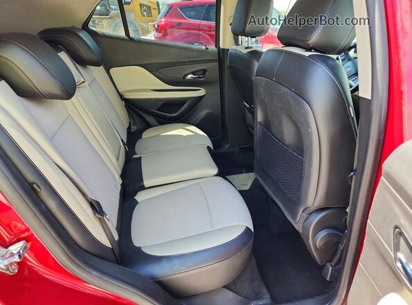 KL4CJ1SB7KB714126 2019 BUICK ENCORE Red Widok wnętrza z tyłu