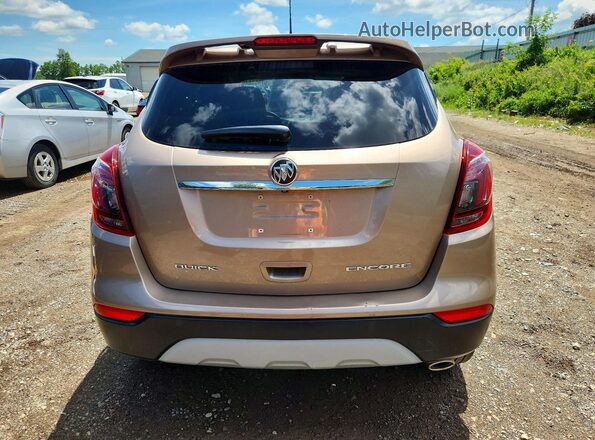 KL4CJ1SB9JB578094 2018 BUICK ENCORE Beige Вид ззаду