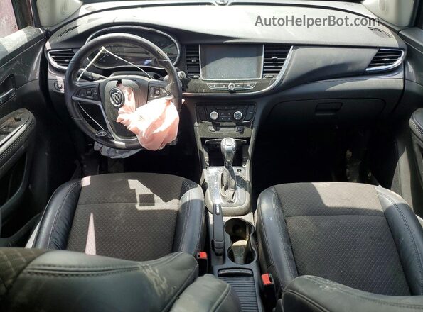 KL4CJ2SB8HB205046 2017 BUICK ENCORE Серебряный Вид панели приборов