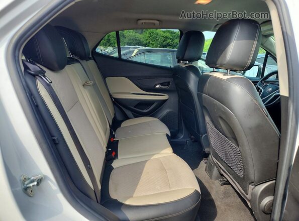 KL4CJASB0JB670999 2018 BUICK ENCORE Белый Вид задних сидений