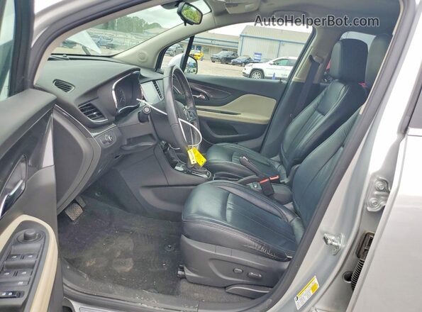 KL4CJASB0KB731415 2019 BUICK ENCORE Серебряный Вид салона спереди