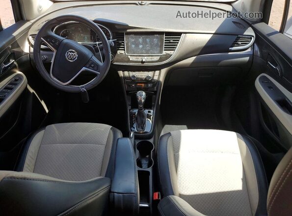 KL4CJASB1HB045635 2017 BUICK ENCORE Silver Widok deski rozdzielczej