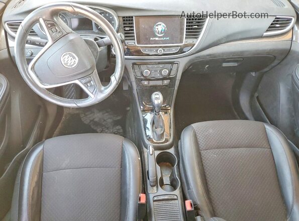 KL4CJASB1JB521520 2018 BUICK ENCORE Red Dashboard view