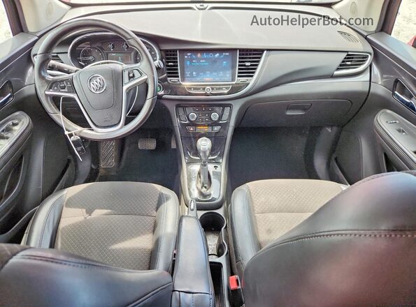 KL4CJASB1JB622461 2018 BUICK ENCORE Красный Вид панели приборов