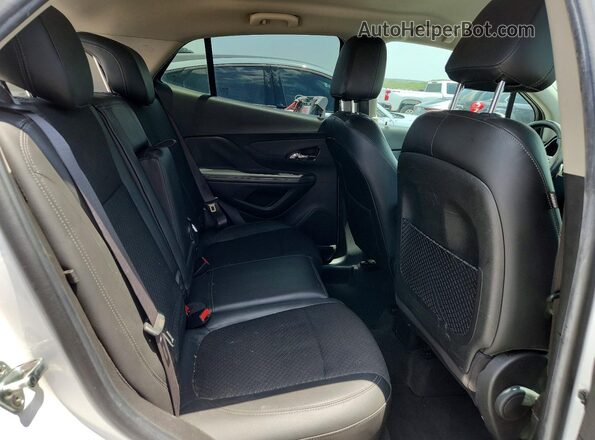 KL4CJASB2HB076411 2017 BUICK ENCORE White Вид задніх сидінь