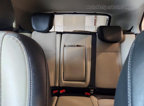 KL4CJASB2KB866962 2019 BUICK ENCORE Red Вид задніх сидінь