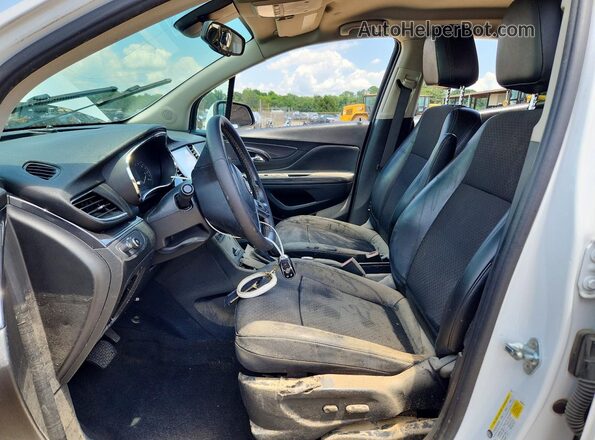 KL4CJASB2MB354332 2021 BUICK ENCORE Белый Вид салона спереди