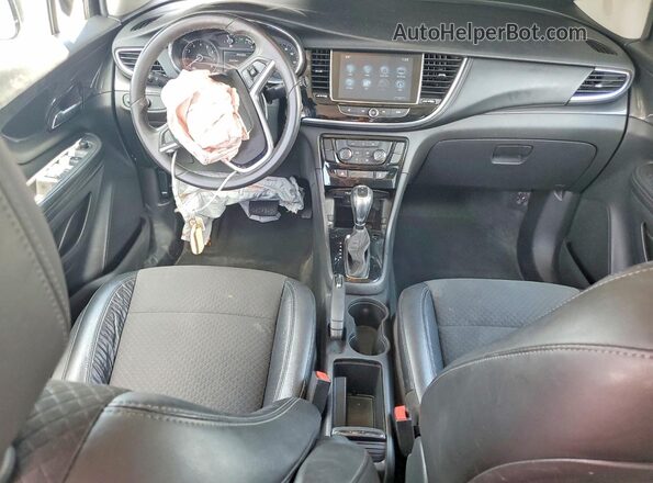 KL4CJASB3HB057253 2017 BUICK ENCORE White Вид панелі приладів