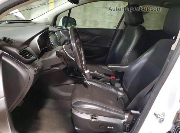 KL4CJASB4KB766376 2019 BUICK ENCORE White Вид салону спереду