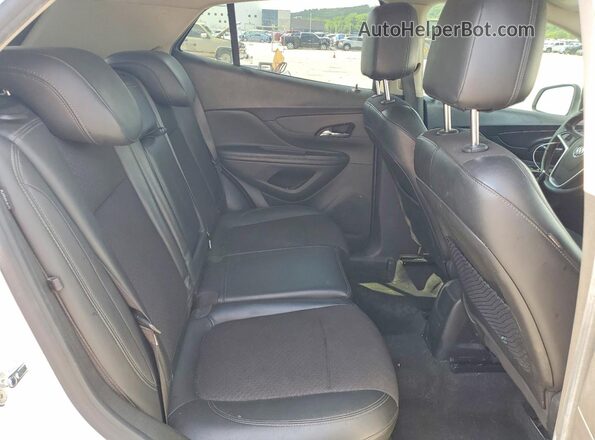 KL4CJASB4KB952127 2019 BUICK ENCORE Белый Вид задней части салона