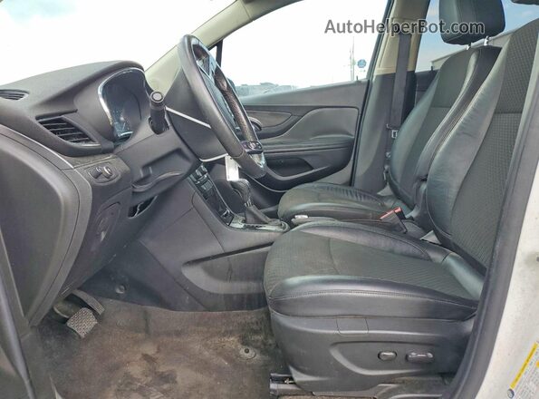 KL4CJASB5HB019085 2017 BUICK ENCORE White Widok wnętrza z przodu