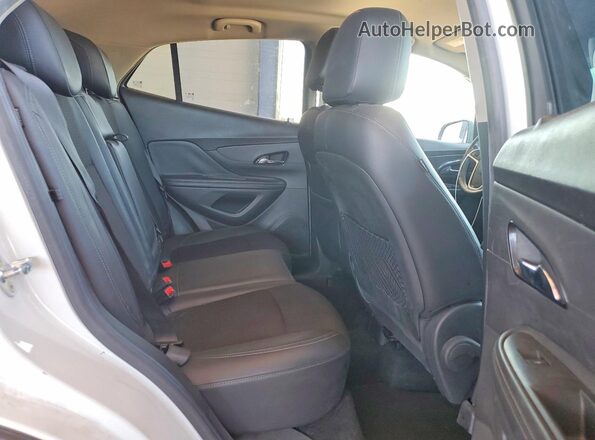 KL4CJASB5LB026398 2020 BUICK ENCORE Белый Вид задней части салона
