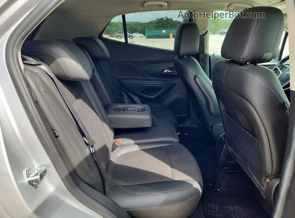 KL4CJASB5MB307036 2021 BUICK ENCORE Silver Вид задньої частини салону