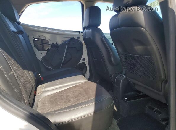 KL4CJASB6HB252778 2017 BUICK ENCORE White Вид задньої частини салону