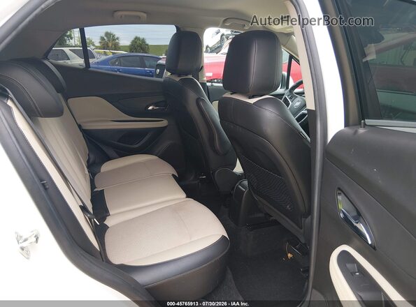 KL4CJASB6JB579560 2018 BUICK ENCORE White VIN კოდის სტიკერის ხედი
