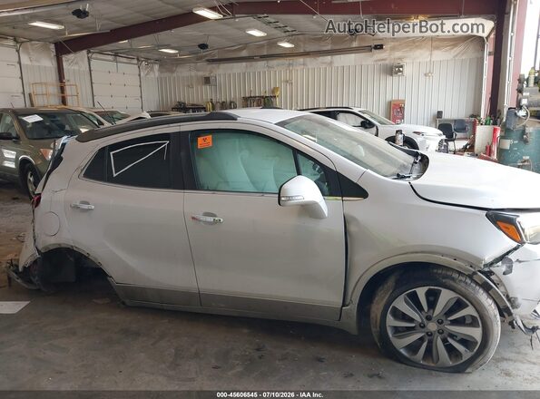 KL4CJASB6JB595239 2018 BUICK ENCORE White Instrument cluster view