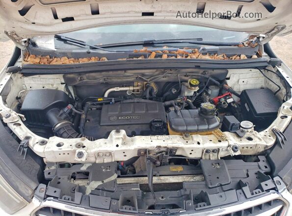 KL4CJASB6JB699701 2018 BUICK ENCORE White Вид задньої частини салону