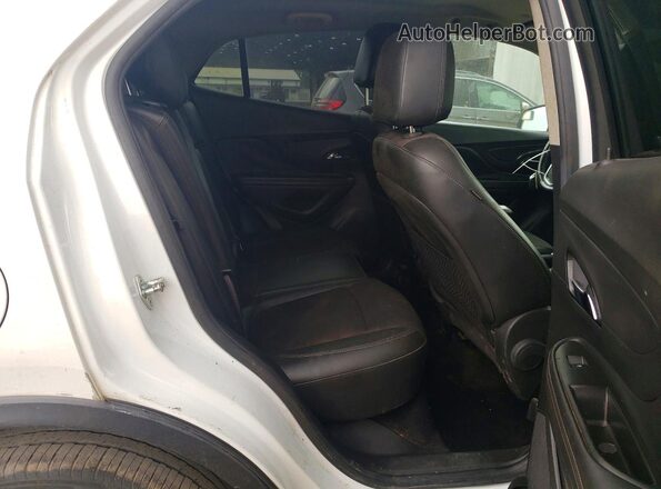KL4CJASB6JB699701 2018 BUICK ENCORE White Вид задніх сидінь