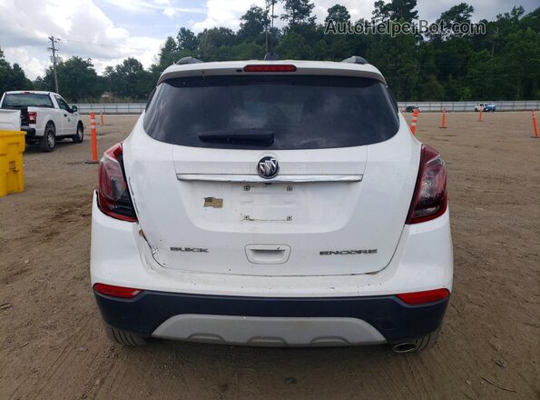 KL4CJASB6JB699701 2018 BUICK ENCORE White Вид ззаду