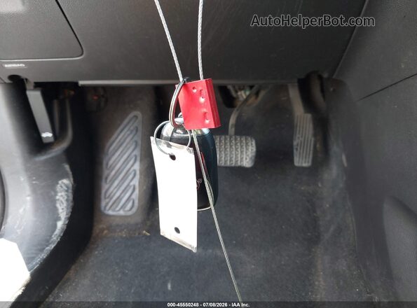 KL4CJASB6JB710535 2018 BUICK ENCORE Red Vista del salpicadero