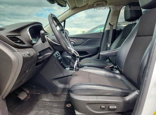 KL4CJASB6KB824133 2019 BUICK ENCORE White Front interior view
