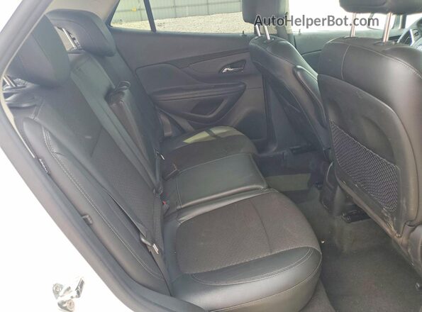 KL4CJASB6KB839554 2019 BUICK ENCORE White Widok wnętrza z tyłu