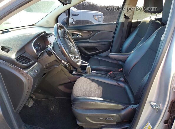 KL4CJASB6LB022103 2020 BUICK ENCORE Silver Вид салону спереду