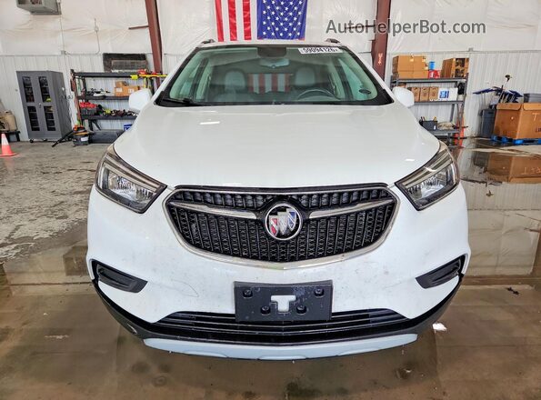KL4CJASB6LB058065 2020 BUICK ENCORE White Front view