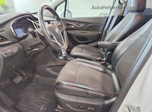 KL4CJASB6LB058065 2020 BUICK ENCORE White Front interior view