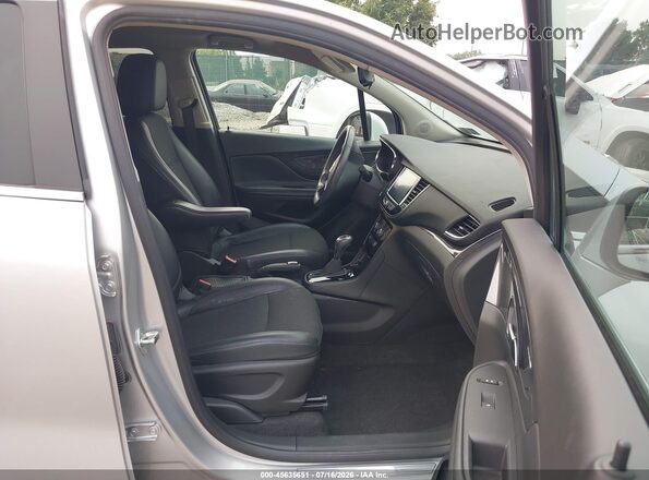 KL4CJASB7HB039581 2017 BUICK ENCORE Silver Front interior view